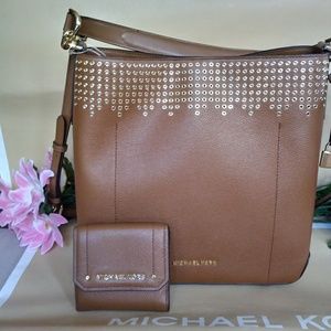SALE 🎁👜MK purse handbag shoulderbag ONLY